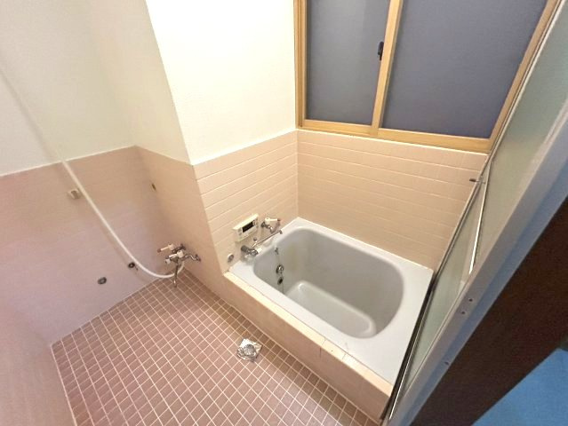 中古戸建　千曲市戸倉の浴室
