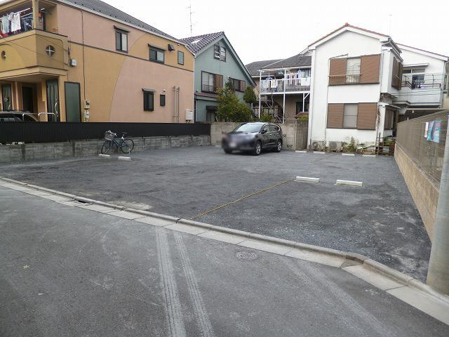 杉並区成田東３丁目の駐車場の画像