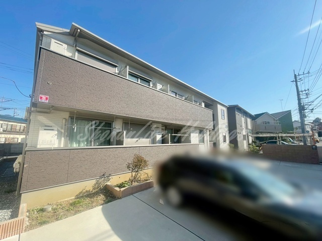 横浜市港北区篠原町のアパートの外観|おしゃれな外観♪