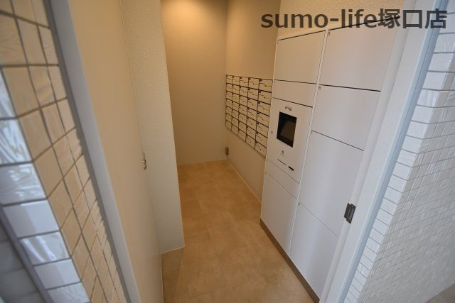 ブランTAT尼崎七松町Ⅰのロビー