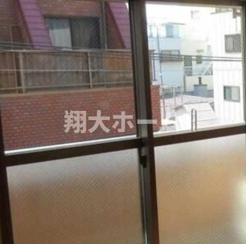 フレックス浅草のバルコニー
