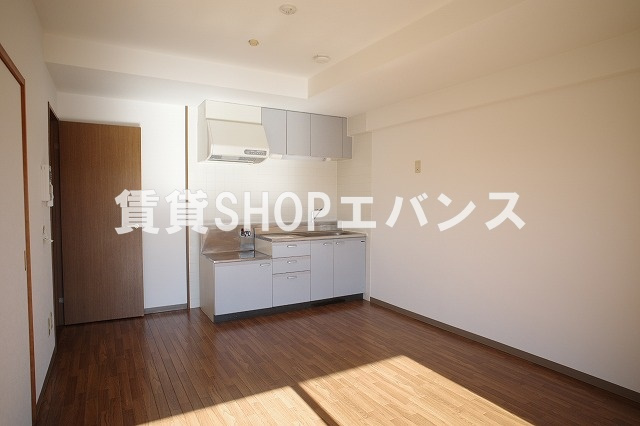  | メイグリーン塚田