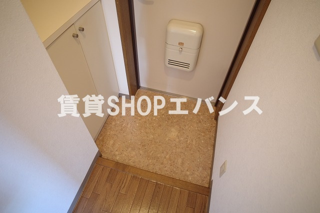 【玄関】 | メイグリーン塚田
