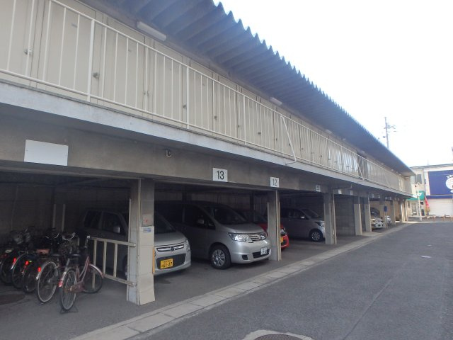 鶴形ビルの設備