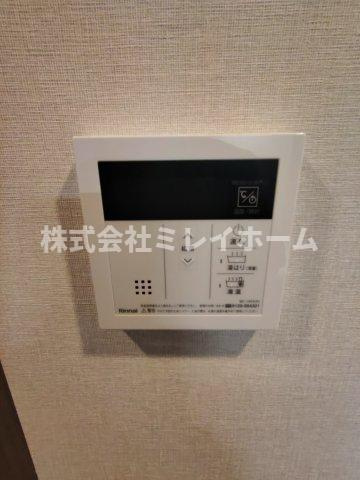 ルーブル本羽田の玄関