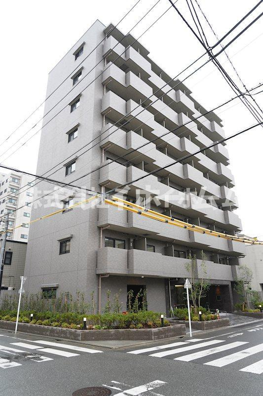 ルーブル本羽田の玄関