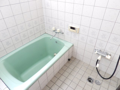 【浴室】 | 上物部  一戸建　（492番4）