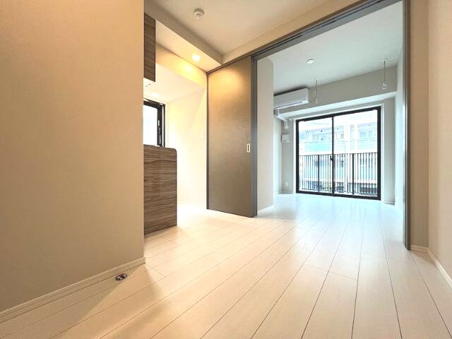 ＨＹ’ｓ　ＭＩＮＯＷＡ　Ⅱの居間・リビング