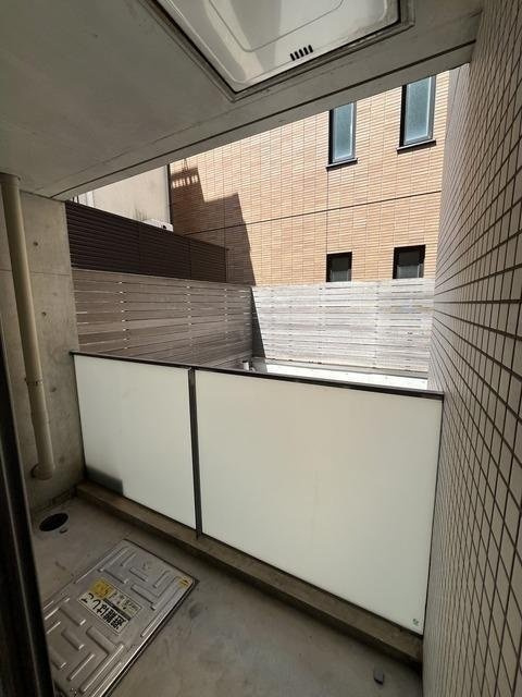 レジデンス四谷坂町のバルコニー|※同物件参考写真