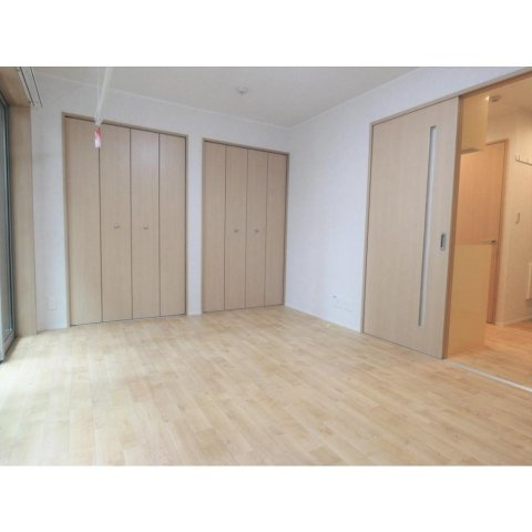 レイ　レ　ラヴィの寝室