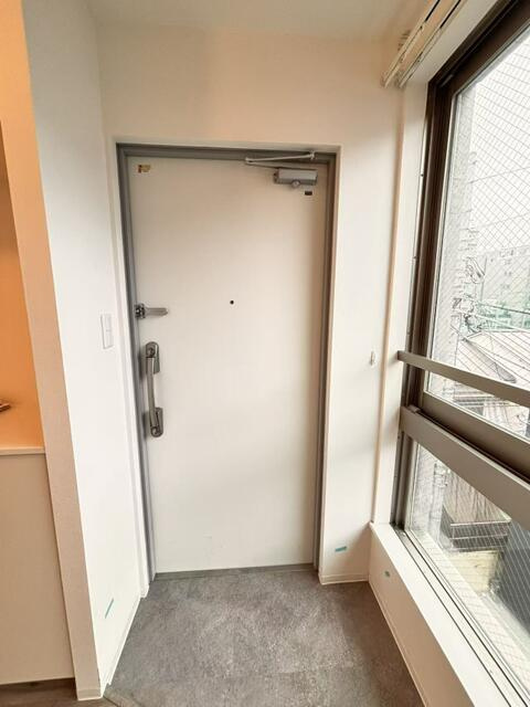 Ｊ－ＡＲＣ早稲田の玄関