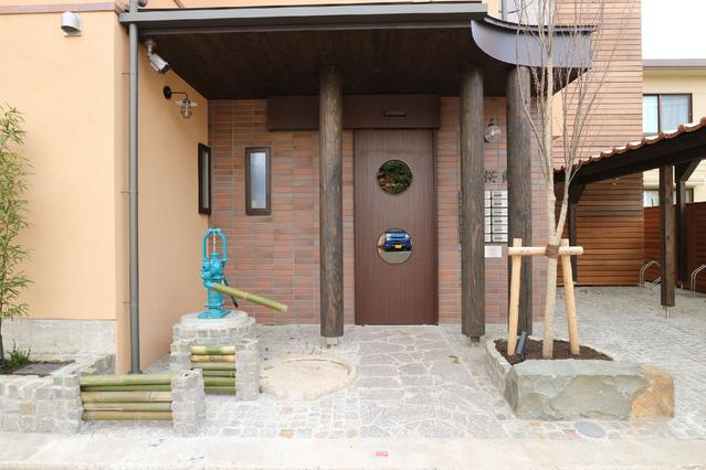 秋桜館のエントランス