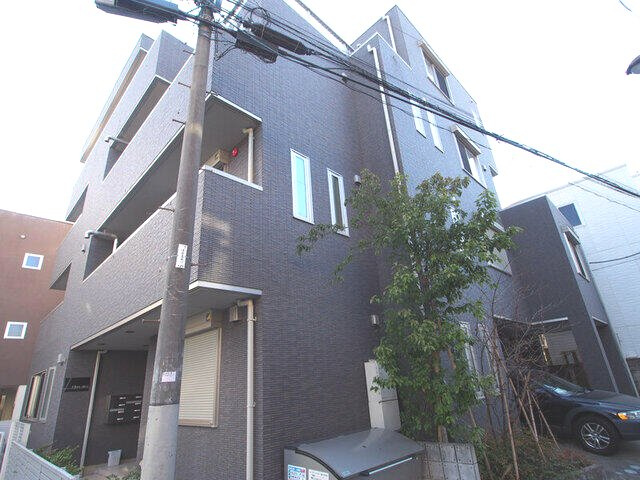 ＣＨＥＺ　ＭＯＩの外観
