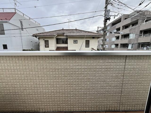 柿の木ハウスのバルコニー
