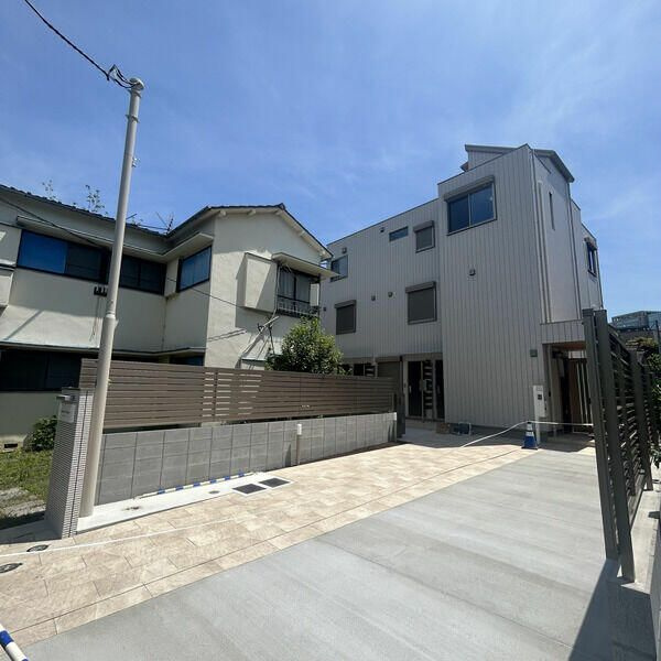 Ｃｅｒｕｌｅａｎ　Ｂｒｅｅｚｅの駐車場
