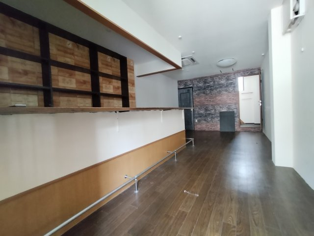 上田1丁目店舗付住宅