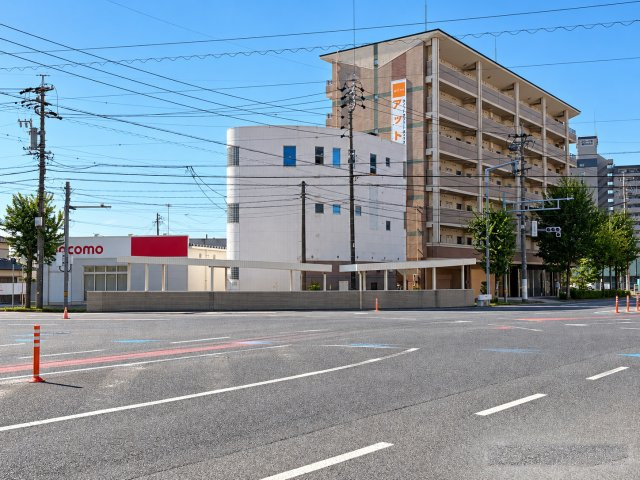 豊田市山之手八丁目一棟店舗ビル
