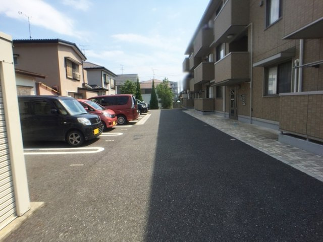 【駐車場】 | ステラ前ヶ崎 | 駐車場