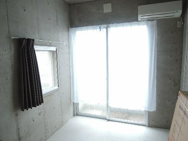 コエル第三ビルの寝室