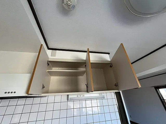 芦屋市精道町の賃貸マンションのキッチン