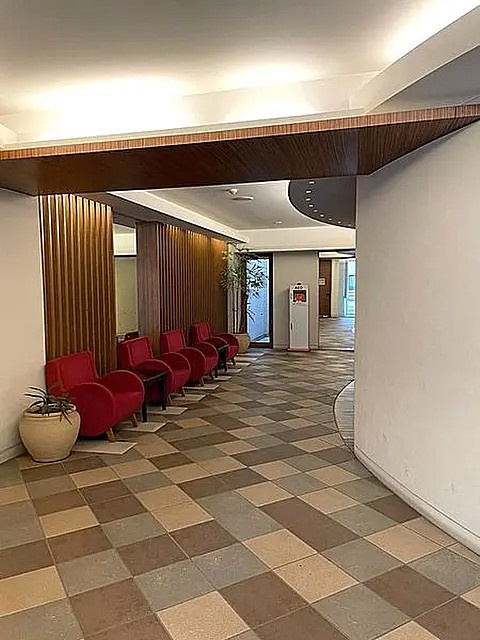神戸市灘区篠原北町４丁目の賃貸マンションのロビー