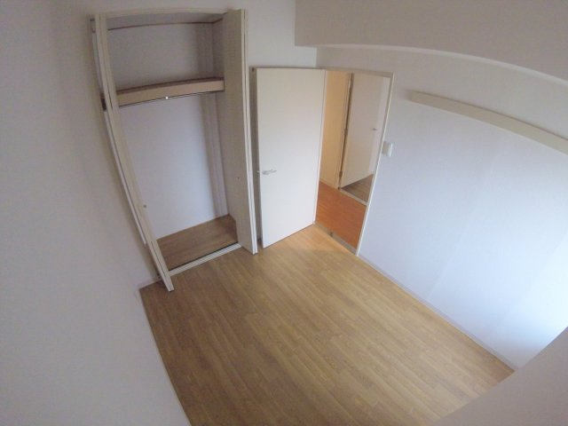 西宮市門戸東町の賃貸マンションの居間・リビング