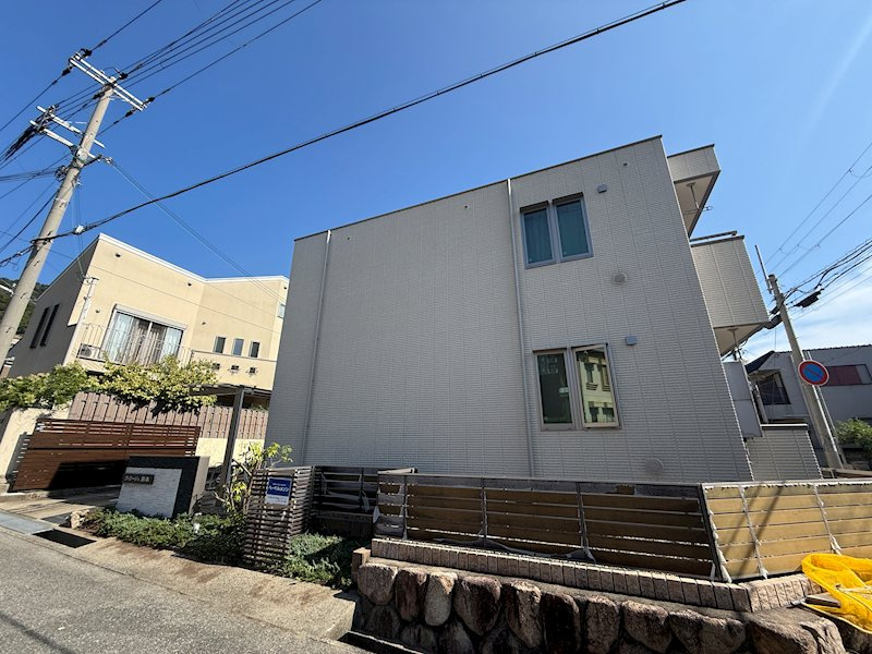 神戸市東灘区岡本８丁目の賃貸マンションの外観