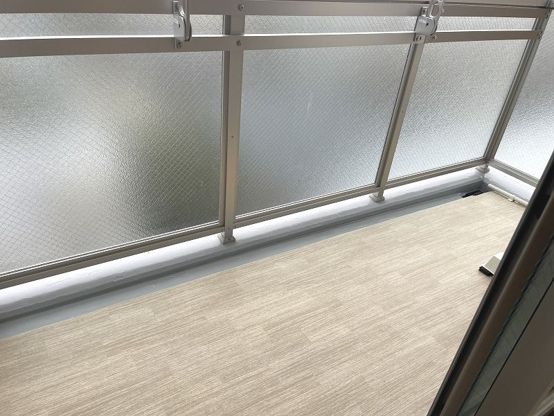 西宮市甲子園口３丁目の賃貸マンションのバルコニー