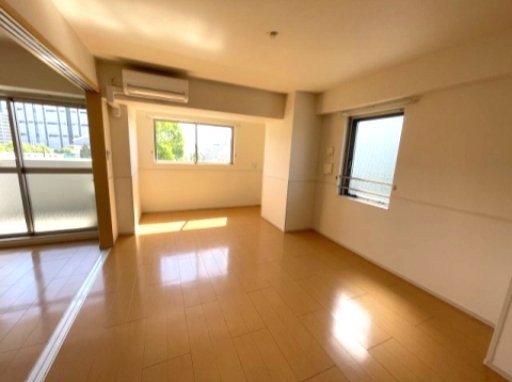 エアリーヒルズ芦屋の居間・リビング