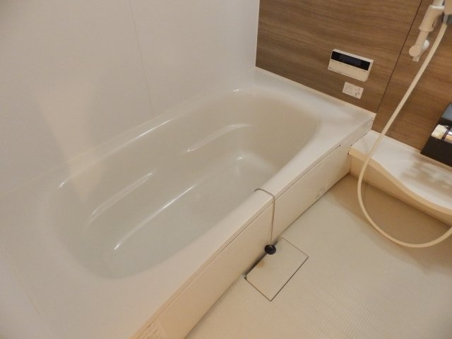 神戸市灘区山田町１丁目の賃貸マンションの浴室