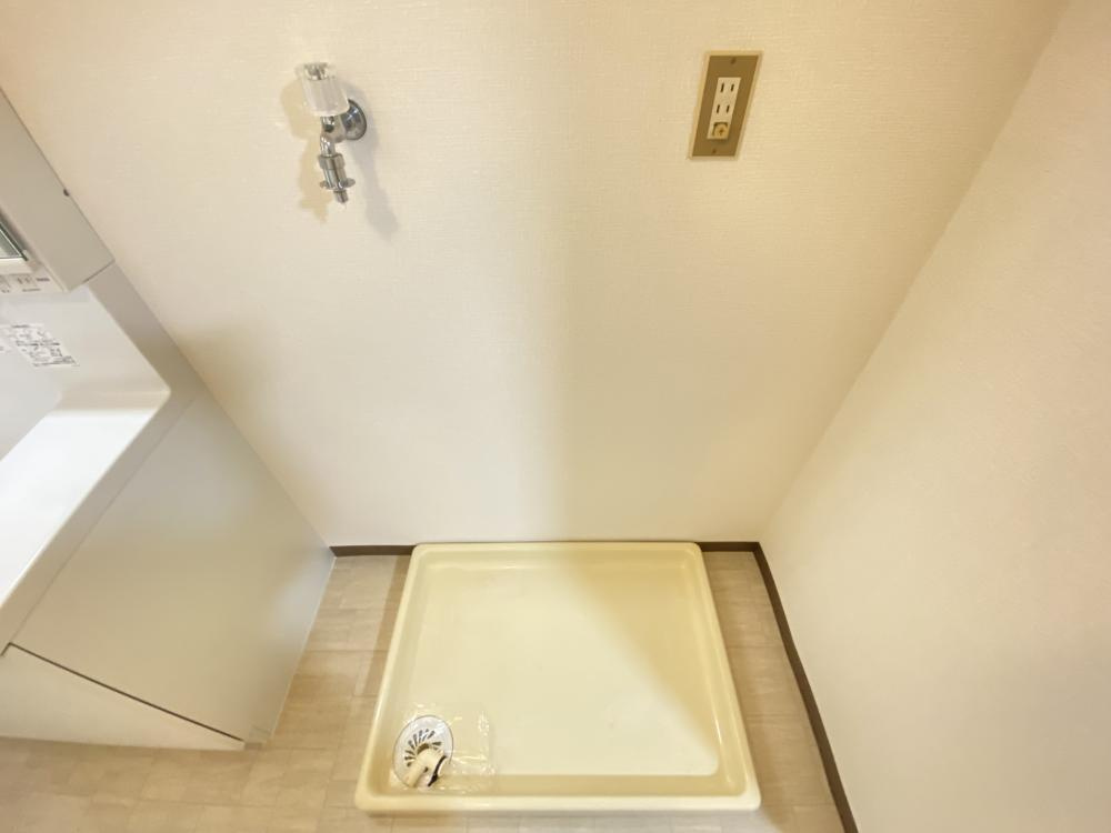芦屋市朝日ケ丘町の賃貸マンションの洗面所
