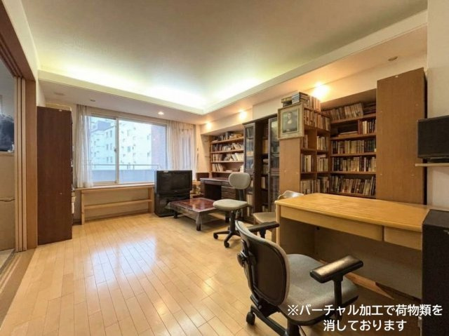 アパガーデンパレス札幌駅西エルムコートの居間・リビング|南東向き、14.9帖のLDK。隣接する和室を開放し広々そした空間でお使いいただくこともできます