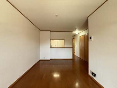 【居間・リビング】 | ピュール　ジャンＡ | イメージ101号室の写真（反転あり）