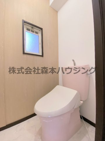 【トイレ】 | 　シャインハヤミ | 清潔感のあるトイレです