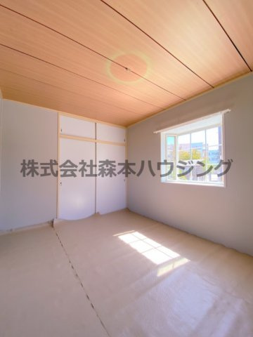 【寝室】 | 　シャインハヤミ | 落ち着いて過ごせるお部屋なので、寝室にいかがでしょうか