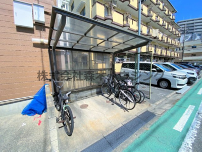 【その他共用部分】 | 　シャインハヤミ | 駐輪場です