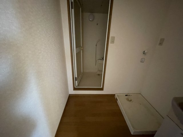 メゾンふだばの洗面所