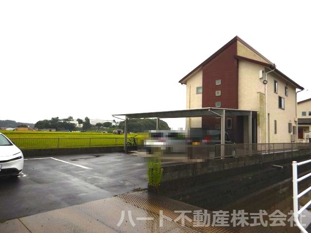 上東ヘルシーホームのお家の駐車場