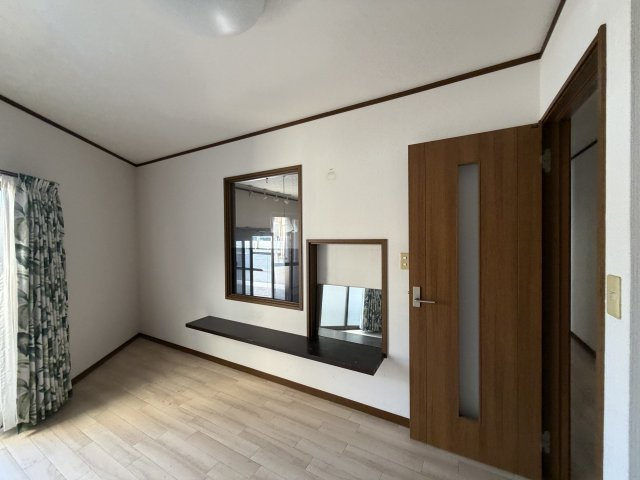 玉島乙島店舗兼住居の居間・リビング