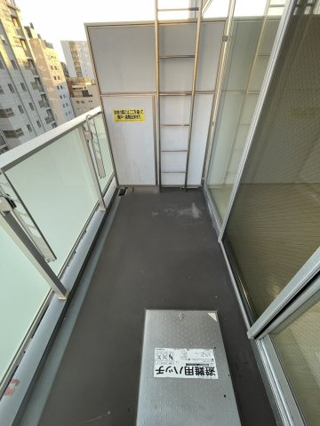 【バルコニー】