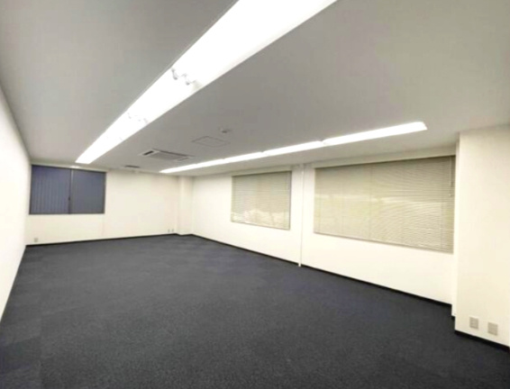 日鴻ビル（ニッコウビル）の内装
