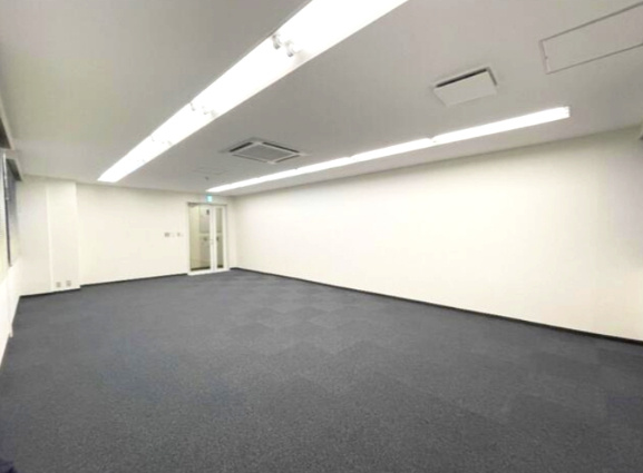 日鴻ビル（ニッコウビル）の内装