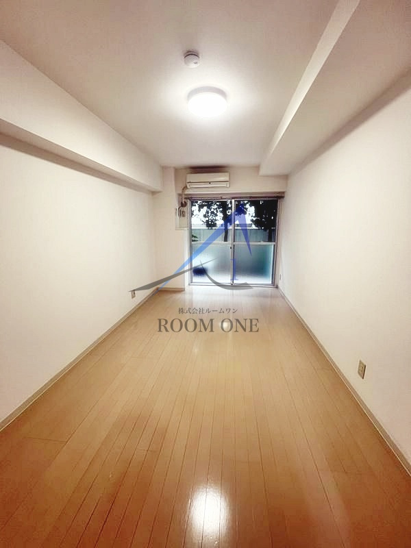 豊玉永谷マンションの居間・リビング|洋室のお部屋です。