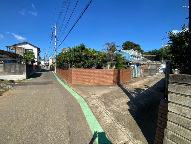 千葉市稲毛区小中台町のアパートの外観