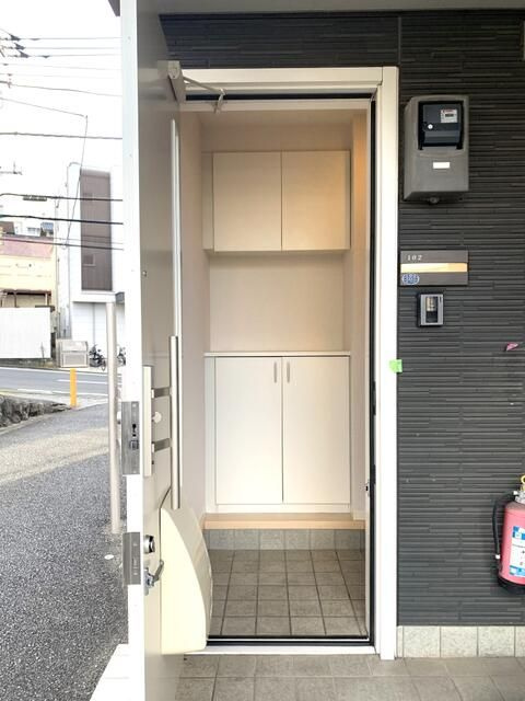 クレールエフの玄関