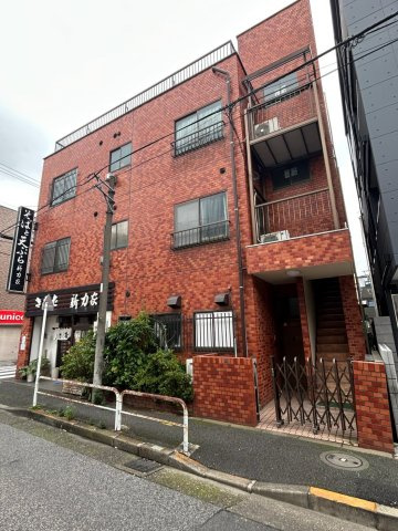 新力ハウスの外観