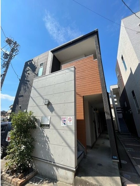 N’sタウン本陣の外観