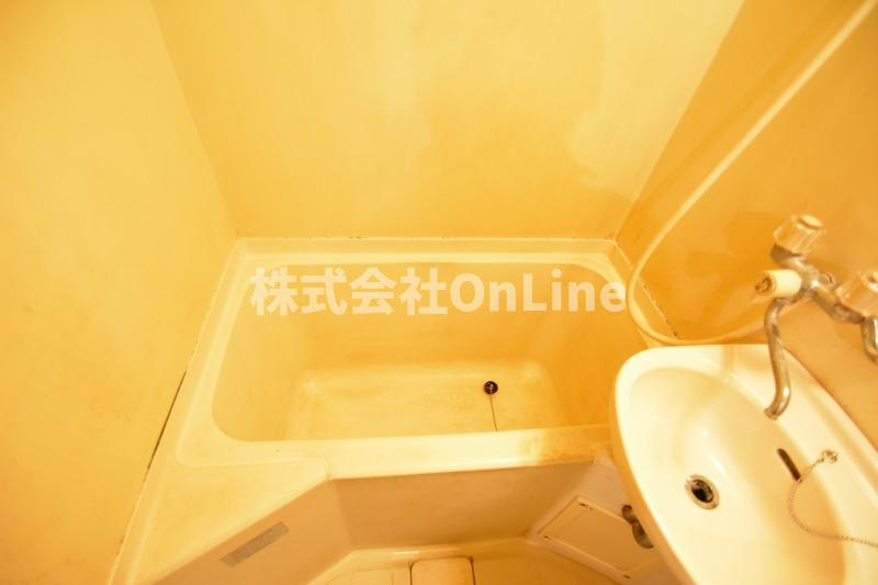 サニーサイド吉田駅前の浴室