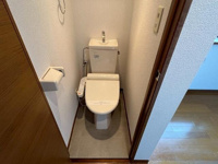 ウォシュレット付きトイレです