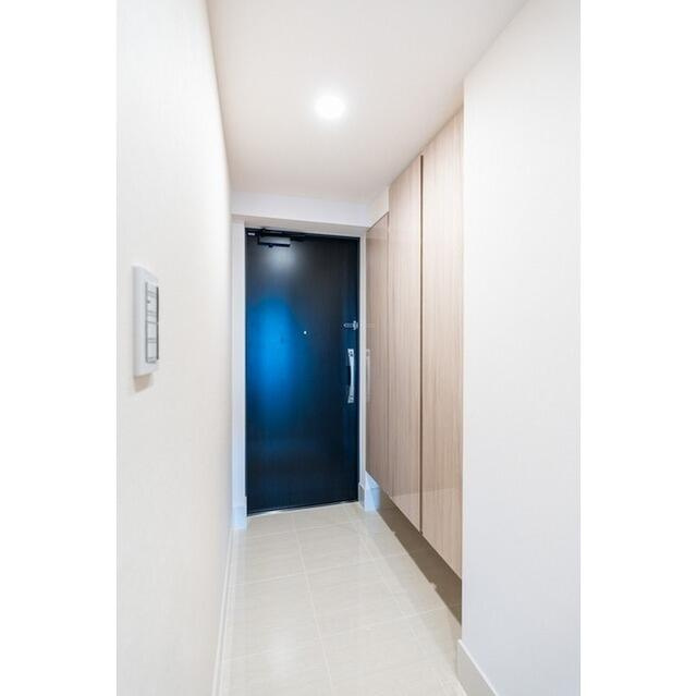 ドゥーエ町屋の玄関